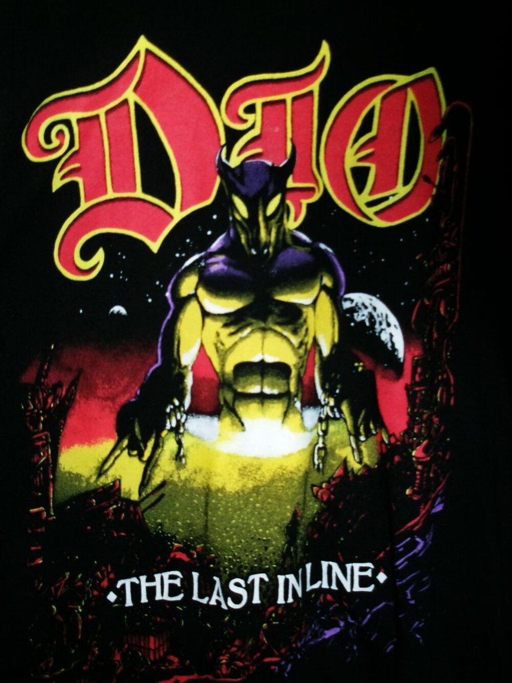 dio the last in line s unisex near mint tee - hard rock black sabbath rainbow - Picture 2 of 3
